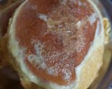 A picture of step 3 of Anday Aloo ka Burger.