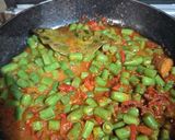 Foto langkah ke 2 dari resep Sambel kentang buncis.