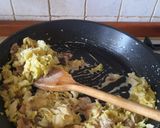A picture of step 9 of Mushroom and Cabbage Pie.