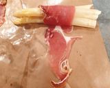 Une image de l'étape 3 de Fricassée d'asperges au jambon cru et parmesan.