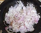 A picture of step 3 of Coastal masala prawn.