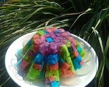 Foto langkah ke 5 dari resep Puding Susu Mozaik.