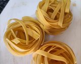 Foto del paso 1 de la receta: Spaghetti al salmón agridulce