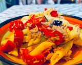 A picture of step 2 of Tuna and Bell Pepper Pasta Salad.