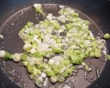 Foto del paso 1 de la receta: Tortilla de espárragos verdes con Jamón Ibérico