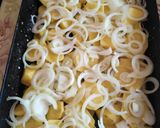 Mustáros - hagymás tarja vele sült burgonyával recept fázis 3 fotója