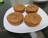 Foto del paso 4 de la receta: Muffins de mandarina con mantequilla de maní / sin azúcar