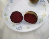A picture of step 1 of Beetroot Koprapak.