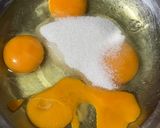 Foto del paso 1 de la receta: Pionono relleno de dulce de leche👩🏻🍳