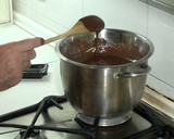 Foto del paso 5 de la receta: Bombones rellenos de toffee