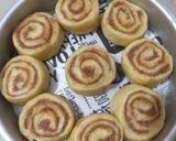 Foto langkah ke 6 dari resep Sourdough Cinnamon Rolls.