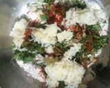 A picture of step 2 of Spinach Potato Parathas.