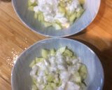 Une image de l'étape 4 de Salade de concombre accompagné de crevettes grise et sa délicieuse sauce épicée.
