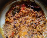 A picture of step 3 of Kulith curry.
