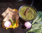 A picture of step 4 of Palaka chi pattal bhaji.
