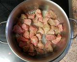 Foto del paso 2 de la receta: Estofado Irlandés de Ternera a la Guinness