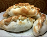 Foto del paso 8 de la receta: Empanadas de pollo al verdeo "Las preferidas de mi hijo ♥️"
