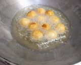 A picture of step 3 of Banana gulab jamun.
