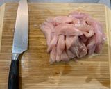 A picture of step 1 of Tony’s Chicken stir Fry.