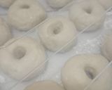 Foto langkah ke 3 dari resep Donat susu.