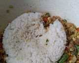 Foto langkah ke 3 dari resep Nasi Goreng Hongkong.