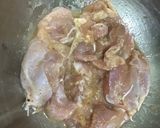 Foto langkah ke 1 dari resep Ayam Goreng Telur.