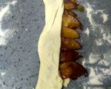 A picture of step 8 of Baked Apple Roses.