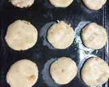 Foto del paso 3 de la receta: Galletitas sin tacc con (miel, pasas y semillas)