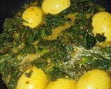 Foto langkah ke 3 dari resep Gule daun singkong mix telor bumbu bamboe.