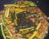 A picture of step 1 of Spaghetti with zucchine, pancetta and saffron.