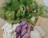 Foto langkah ke 2 dari resep Oseng iga cabe gendot.