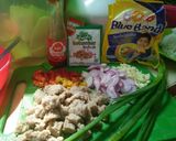 Foto langkah ke 2 dari resep Nasi Goreng Bakso Pedas Simple ❤❤.