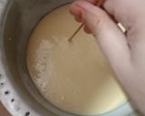 A picture of step 4 of Cream cake.