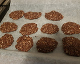 Foto del paso 6 de la receta: Galletas de avena y chocolate sin azúcar blanco