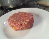 Foto del paso 3 de la receta: Súper hamburguesa con papas