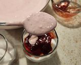A picture of step 6 of Strawberry Cheese Cake in Cup.