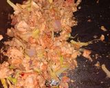 A picture of step 3 of Chicken vegetable Sandwich.