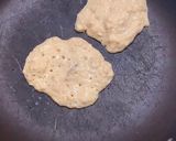 Hình bước làm 2 của món Pancake chuối yến mạch cacao