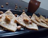A picture of step 6 of Gud Roti/Gulachi Poli.