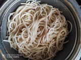 हक्का नूडल्स (hakka noodle recipe in marathi)