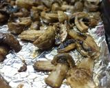 A picture of step 3 of Grilled mushroom.