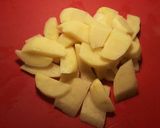 Foto del paso 24 de la receta: Menudillos de pollo, en salsa de higadillos y cuñas de patatas fritas