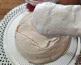 Foto del passaggio 6 della ricetta Meringata ai frutti misti
