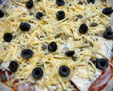 Foto del paso 2 de la receta: Pizza especial de quesos