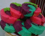 Foto langkah ke 5 dari resep Bolgul Kukus Pelangi.