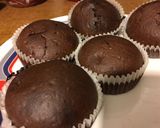 A legegyszerűbb bögrés csokis-banános muffin recept fázis 9 fotója