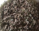 Foto del paso 2 de la receta: Empanada de hojaldre rellena de carne, portobellos y más!!