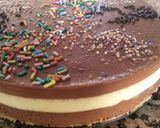 Foto del paso 3 de la receta: Tarta de tres chocolates (sin horno)