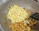 Foto langkah ke 4 dari resep Mie goreng Ala Ala.