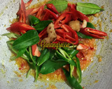 Foto langkah ke 6 dari resep 77. SAMBAL GORENG KULIT AYAM KRISPI PEDAS MANIS.